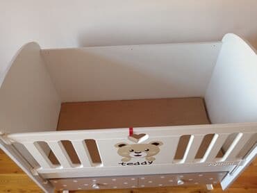 Oğlan və qız üçün, İşlənmiş, Dördbucaq, Beşik, Yellənmə mexanizm ilə