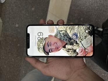 alfa: IPhone Xs Max, Qızılı, Face ID — 1