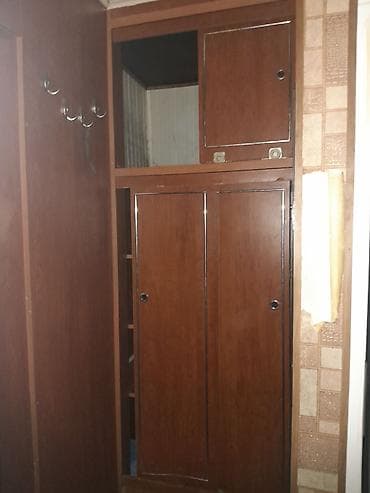 qebele ev satilir: Kirayə verilir - Plan: uzun dəhlizli, ayrı-ayrı mətbəx və sanitar — 8