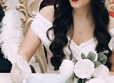 paltar qabi: 1 dəfə geyinilib.50Azn alinib,10Azn satılır. Ağ rəngli zərif midi — 4