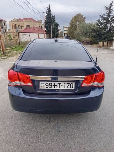 chevrolet cruze ölüxana: Chevrolet Cruze sedan - Kuzov: sedan, tünd mavi rəng - Mühərrik və — 1
