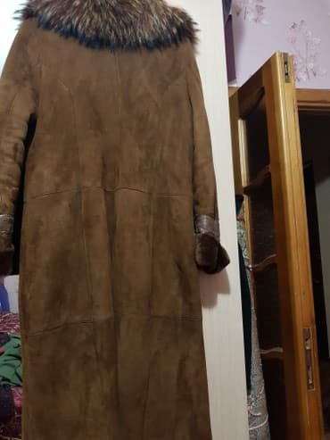 loreta palto: Temiz deridi mexide temiz mexdi cox baha alinip bir iki defe geyilip — 4