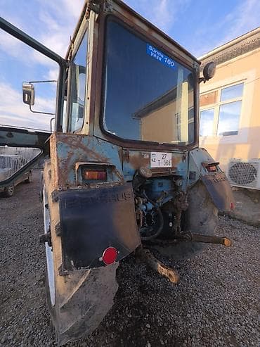 панель: Belarus MTZ seriyalı təkərli traktor Traktor Sabirabad dadır Işlək — 9