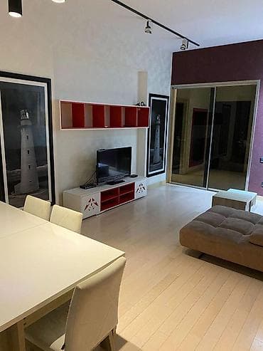 Mənzillər: İcarəyə verilir 3 otaqlı yeni tikili 206 m², Nizami m. Kateqoriya — 2