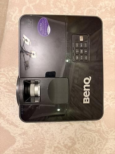 mini proektor: Proyektor BenQ — 3