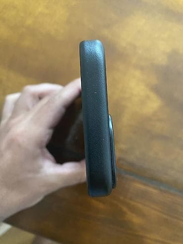 iphone case: İphone 13 üçün olan case dir. Yenidir işlənməyib, cızığı və zədəsi — 6