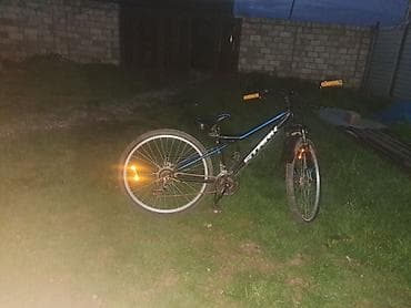 velosiped 3 tekerli: Nömrəyə zəng etmiyinŞəhər və yüngül off-road sürüşləri üçün STARK — 2