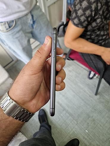 canon mark ii: IPhone 11, 128 ГБ, Black Titanium, Face ID — 6