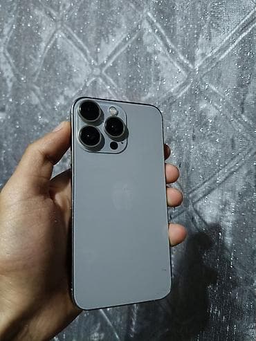radiator işlənmiş: IPhone 15 Pro, 64 GB, Gümüşü, Simsiz şarj — 1