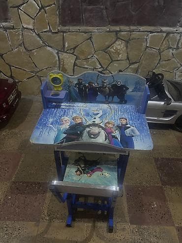 elekt: Uşaq maşınları satılır.Sürülməyib deyə akumlyatoru yayıb.Qiymətini — 9