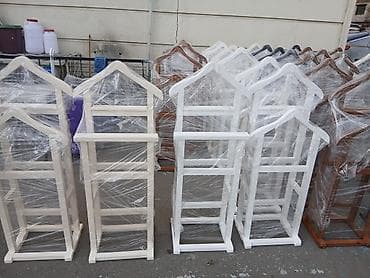 bu mebellər: Bu, paltarların səliqəli saxlanması üçün nəzərdə tutulmuş taxta — 9