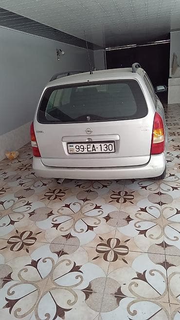 honda stream 2002: Opel Astra: 1.6 l | 2000 il 236000 km Universal — 5