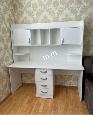 детская парта со стульчиком: Для девочки и мальчика, Новый, С выдвижными ящиками, Письменный стол, Без стульев — 2