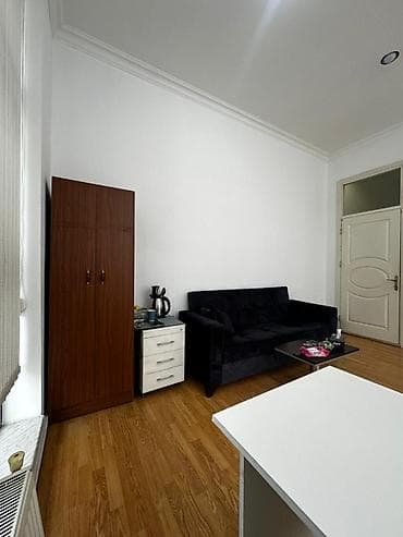 ev emlak: Nərimanov rayonu, Əhməd Rəcəbli küçəsində yerləşən plazada ofis — 5
