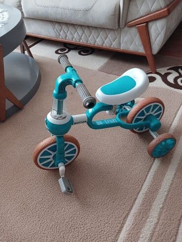 детские защитные шорты для роликов: Uşaq üçtəkərli velosipedi - Rəng: firuzəyi-ağ, təkərlərdə qəhvəyi — 1