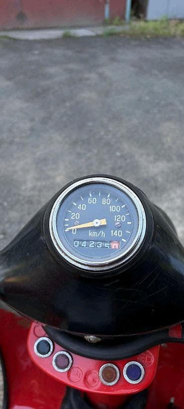 muraveylər: Muravey 200 sm3, 4200 km — 6