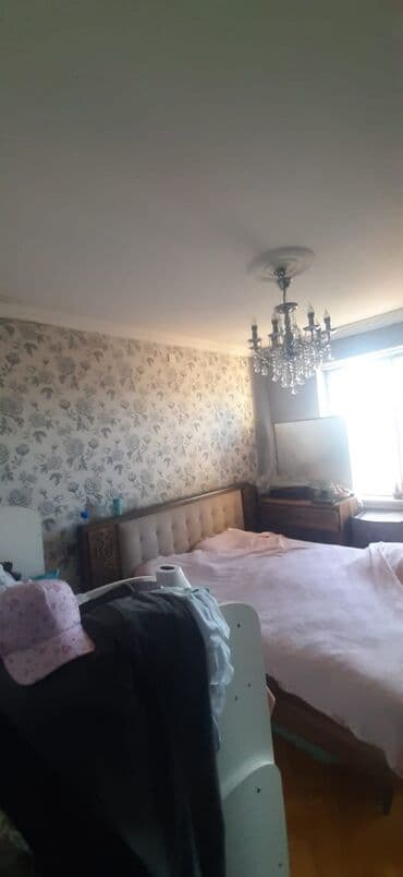 abseron gencler seherciyi evler: Bakı, Bakıxanov qəs., 3 otaqlı, Köhnə tikili, m. Neftçilər, 80 kv. m — 7