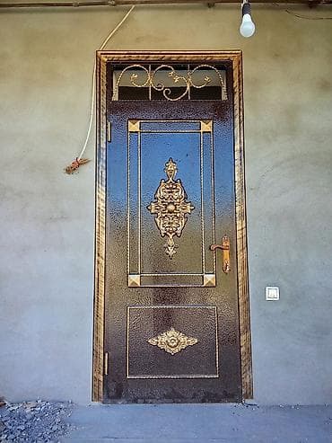 lis demir: Metall qapılar – dekorativ naxışlı, üst şüşə pəncərəli modellər — 8