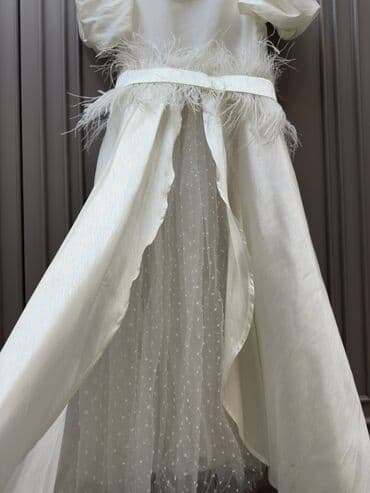 детские платья со шлейфом: Детское платье, Праздничное, 7 - 8 лет — 3