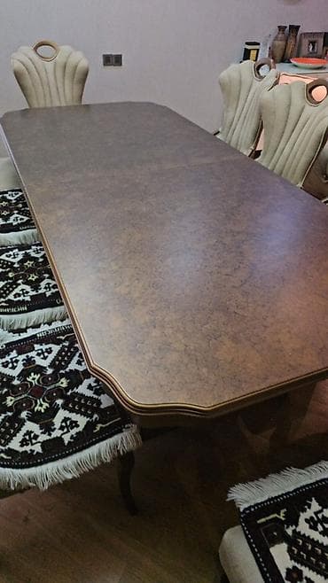 stol stil: Qonaq otağı üçün, İşlənmiş, Açılan, Dördbucaq masa — 1