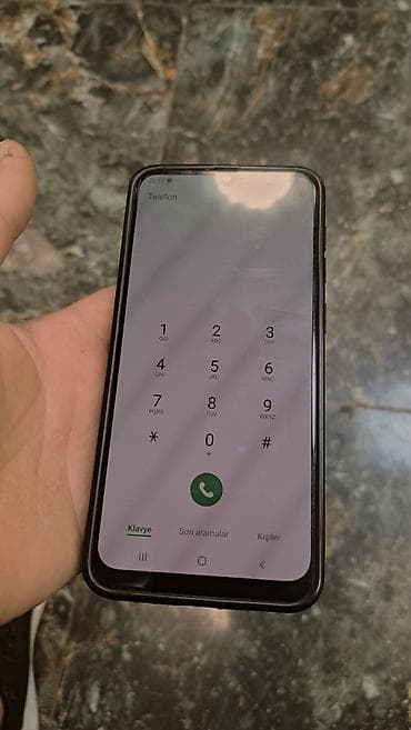 Samsung Galaxy A50, rəng - Qara, İki sim kartlı lalafo.az -da Samsung Galaxy A50, rəng - Qara, İki sim kartlı