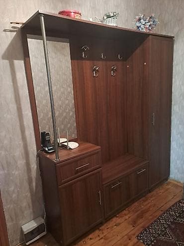 dolab: Dəhliz dolabı 100 azn Əla vəziyyətdədir, heç bir deffekti yoxdu — 1