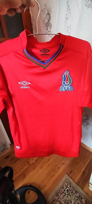 dsx forması: Futbolka, Umbro, Standart, rəng - Qırmızı — 1