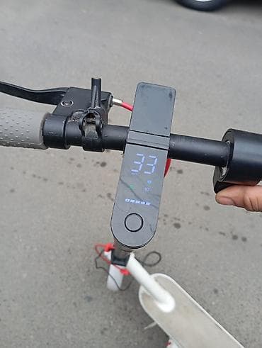 elektron velosiped: İşlənmiş Elektrik samokat 10", 351 - 500 Vt, 26 - 35 km/s, Ünvandan götürmə, Ödənişli çatdırılma — 2