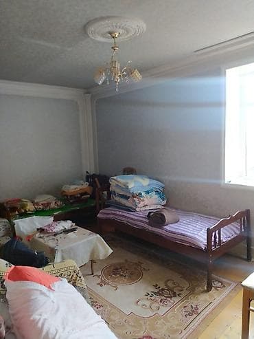 kiraye yolu ile satilan evler: Tovuz Rayonu Məşədi Əzizzbəyov küç düz şəhərin mərkəzində — 2