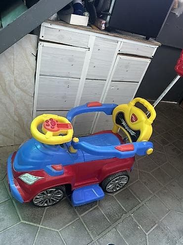 15 azn unvan montin Uşaq gəzdirici/oyuncaq maşın – “MagicCar” tipli -