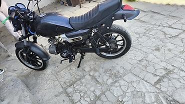 harley devidson: Boş.bekar.admlar narahat elmsin. riyal alan zəng elsin. barter var — 1