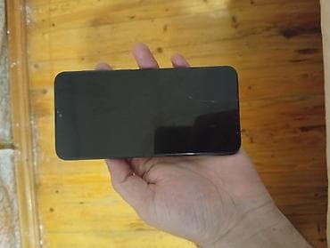 a 10 ucuz: Samsung Galaxy A10 — 2