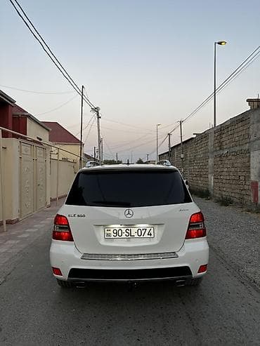 bmw e 39: Mercedes-Benz GLK-Class: 3 l | 2010 il Ofrouder/SUV — 3