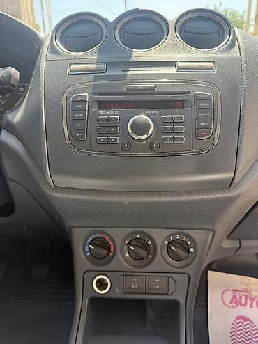 Nəqliyyat: Ford Transit: 1.8 l | 2011 il 101000 km — 7