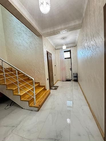 otaq yoldaşi: 2 mertebe evdir 3 otaq ve bir zaldan ibaretdir gunluk kiraye verilir — 9