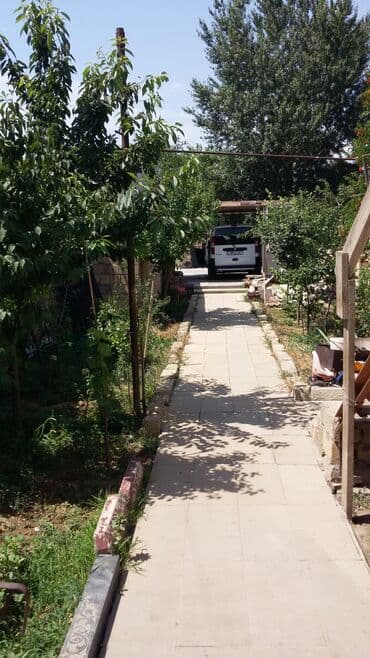 sahil qəsəbəsində evlərin qiyməti: Badamdar qəs. 4 otaqlı, 140 kv. m, Kredit yoxdur, Orta təmir — 2