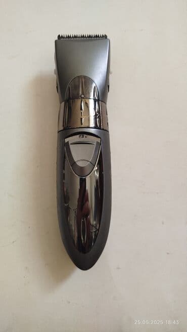 Saç qırxan maşın