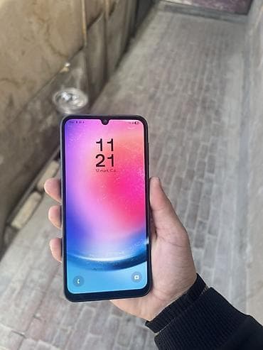 iphone ucun flash kart: Samsung Galaxy A24 4G, 128 GB, rəng - Qara, İki sim kartlı — 3