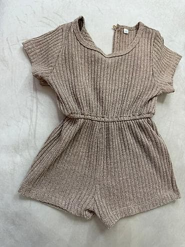 Naxışlı toxunma naxışlı, qısaqol uşaq romperi. Elastik beli və qısa lalafo.az -da Naxışlı toxunma naxışlı, qısaqol uşaq romperi. Elastik beli və qısa