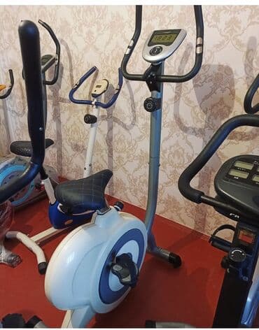 trinajor velosiped: Maqnitik velotrenajor - Daxili kompüterli konsol: LCD ekranda zaman — 1