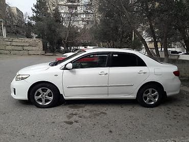 toyota rolu: Toyota Corolla: 1.8 l | 2011 il Sedan — 3