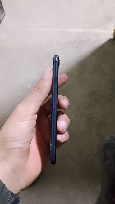 kenwood lsk 737: IPhone 7, Qara, Barmaq izi — 5