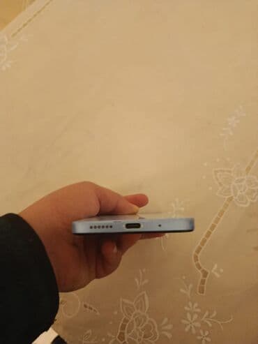 lazne kamere: Məhsul: Smartfon Xüsusiyyətlər və dizayn: - Sümükvari düz kənarlı — 5