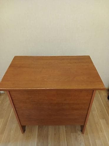 bar stolu: Düz masa, Polkasız, Siyirməli, Teksturalı laminat — 2