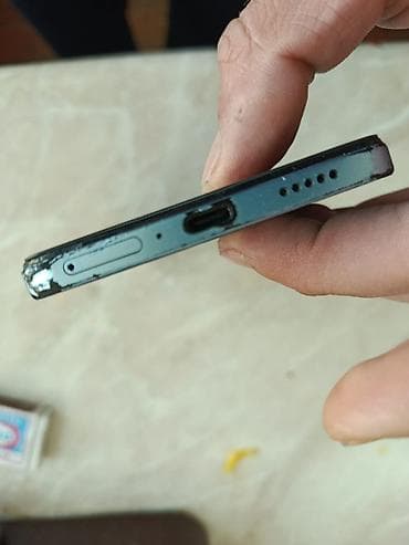 Мобильные телефоны и аксессуары: Poco X5 Pro 5G, 256 ГБ, цвет - Синий, Face ID, Сенсорный, Отпечаток пальца — 10