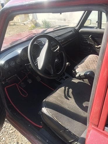 Avtomobil satışı: VAZ (LADA) 2106: 0.6 l | 1986 il Sedan — 6