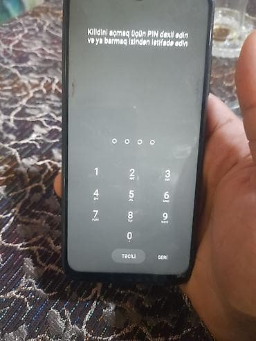 xiaomi civi 3: Xiaomi smartfon - Ekran: təxminən 6.3" ölçülü tam ekran, damla-tip ön — 3