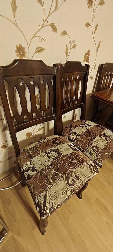 Qonaq otağı üçün, Dördbucaq masa, 6 stul