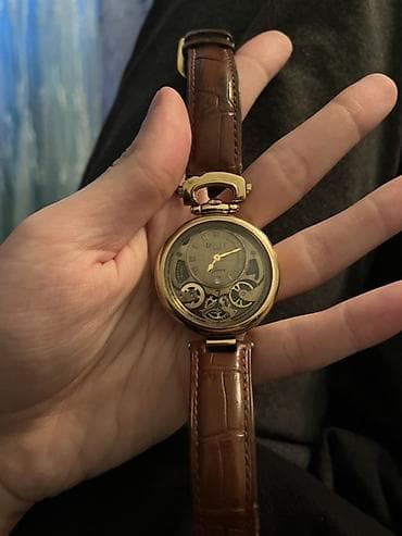 Qol saatı, Bovet, rəng - Qızılı