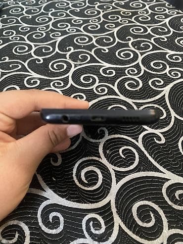 Samsung Galaxy J3 2016, 8 GB, rəng - Qara, Sensor — 2